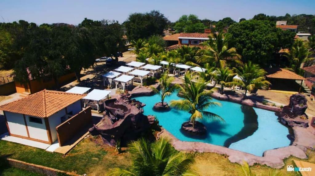 Hotel Pousada Sertao Veredas Buritizeiro Exterior photo